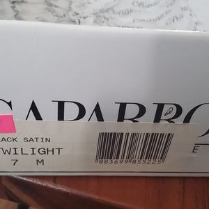 Caparros black n silver evening shoe 7 like brand new